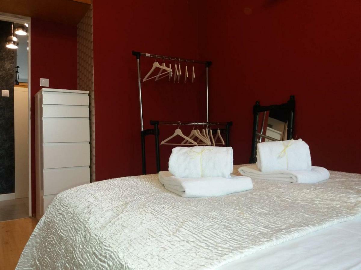 Apartament Wakacyjny U Adrianny グダニスク エクステリア 写真